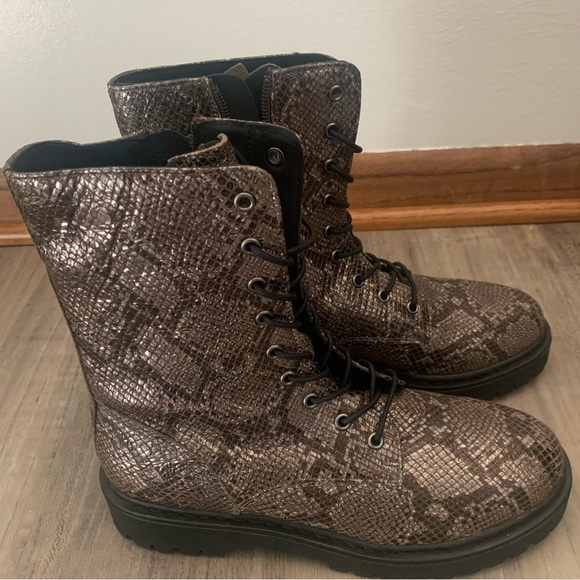 NWT Geox Respira Combat Boots. - Picture 3 of 15